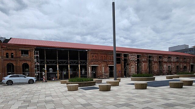 Das Museum für Konkrete Kunst und Design in einer ehemaligen Industriehalle, im Bauzustand