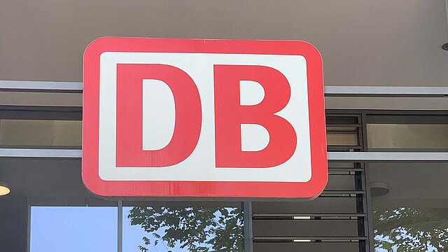 Logo der DB Regio AG Europa.